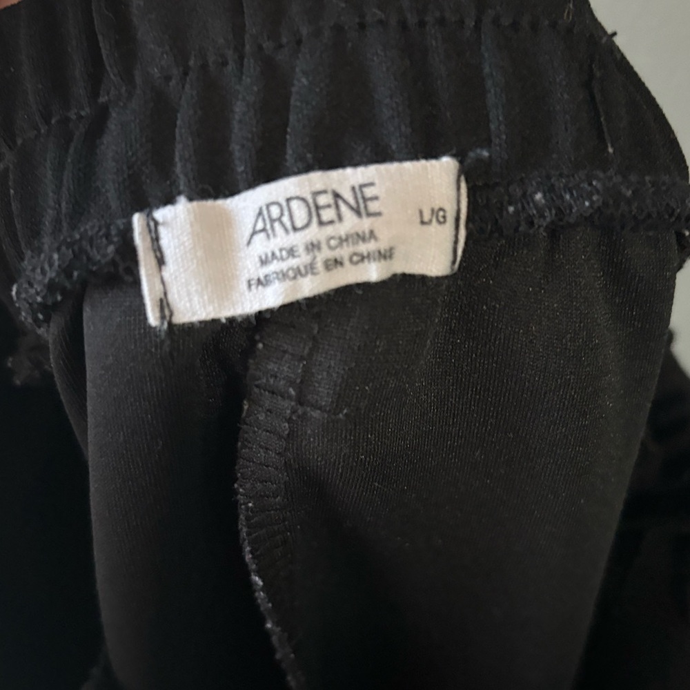 Ardene size Large, sleek black straight leg trousers, business casual - Picture 6 of 7